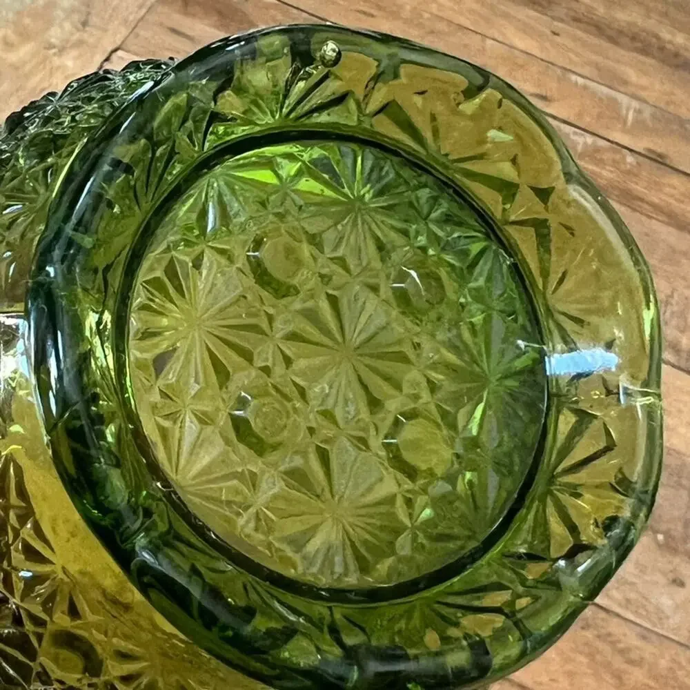 Vintage Green Scallop Edge Bowl 4